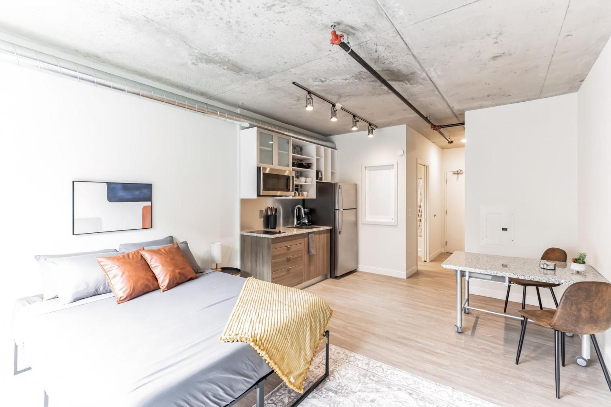 קליבלנד Urban Elegance Studio Oasis Prime Location מראה חיצוני תמונה